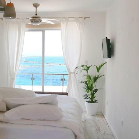 Nomasuites - Sea Studio Paphos Ngoại thất bức ảnh